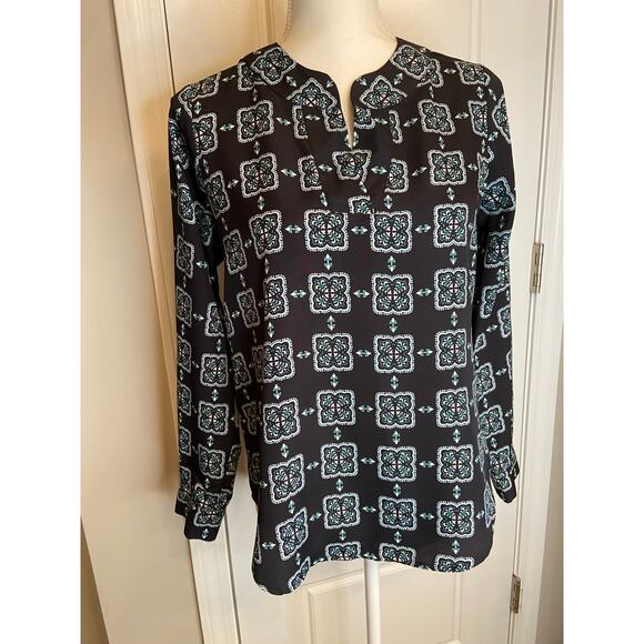 Ann Taylor Petite Womens blouses - Picture 5 of 9